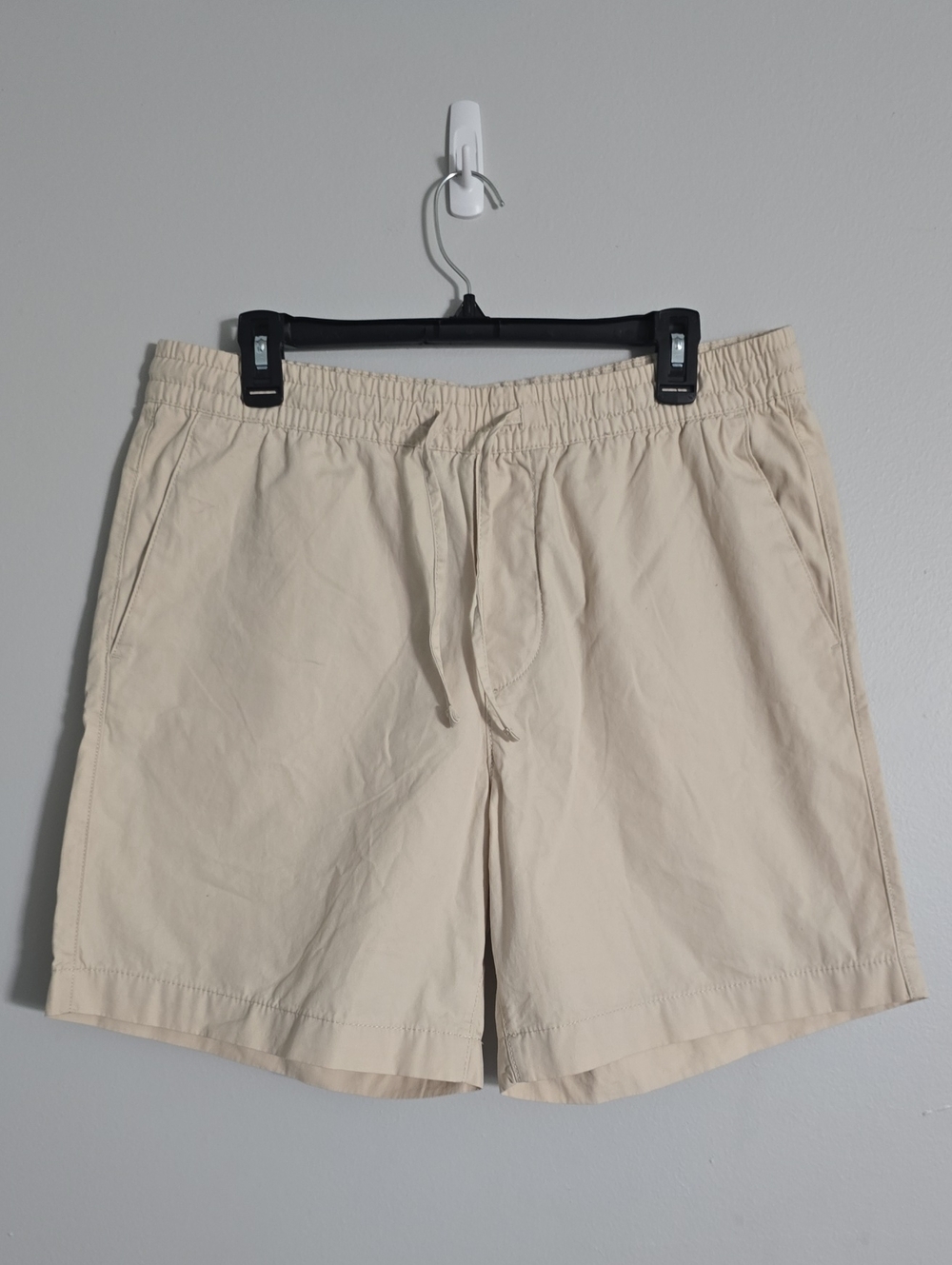H&M Men's Beige Drawstring Hybrid Shorts